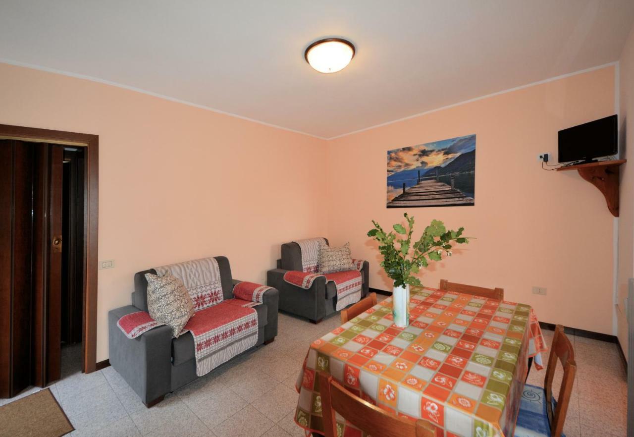 Agriturismo Runchee Vercana Zewnętrze zdjęcie